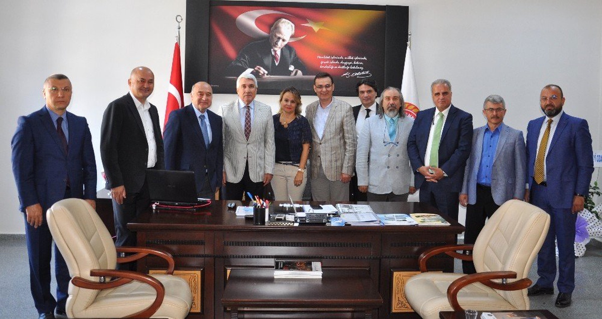 KUTSO heyetinden Başkan Musa Yılmaz\'a ziyaret