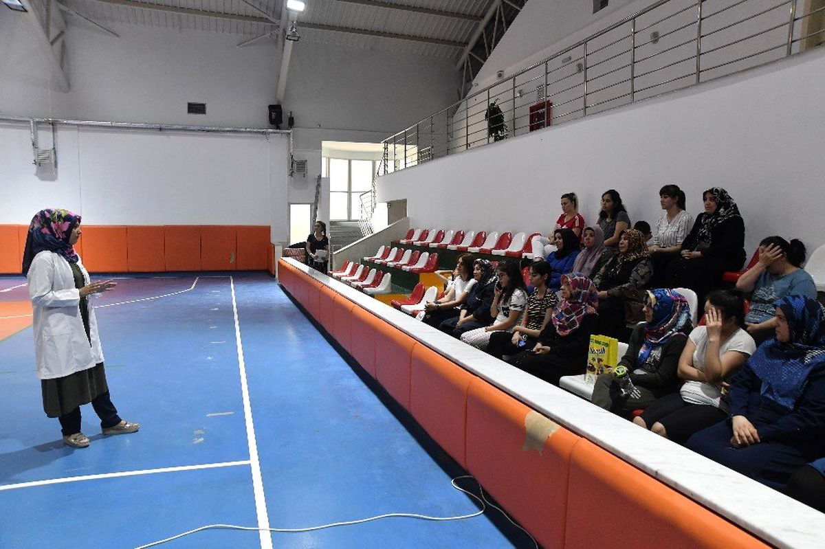 Mamaklılara sağlık seminerinde özel detoks formülü
