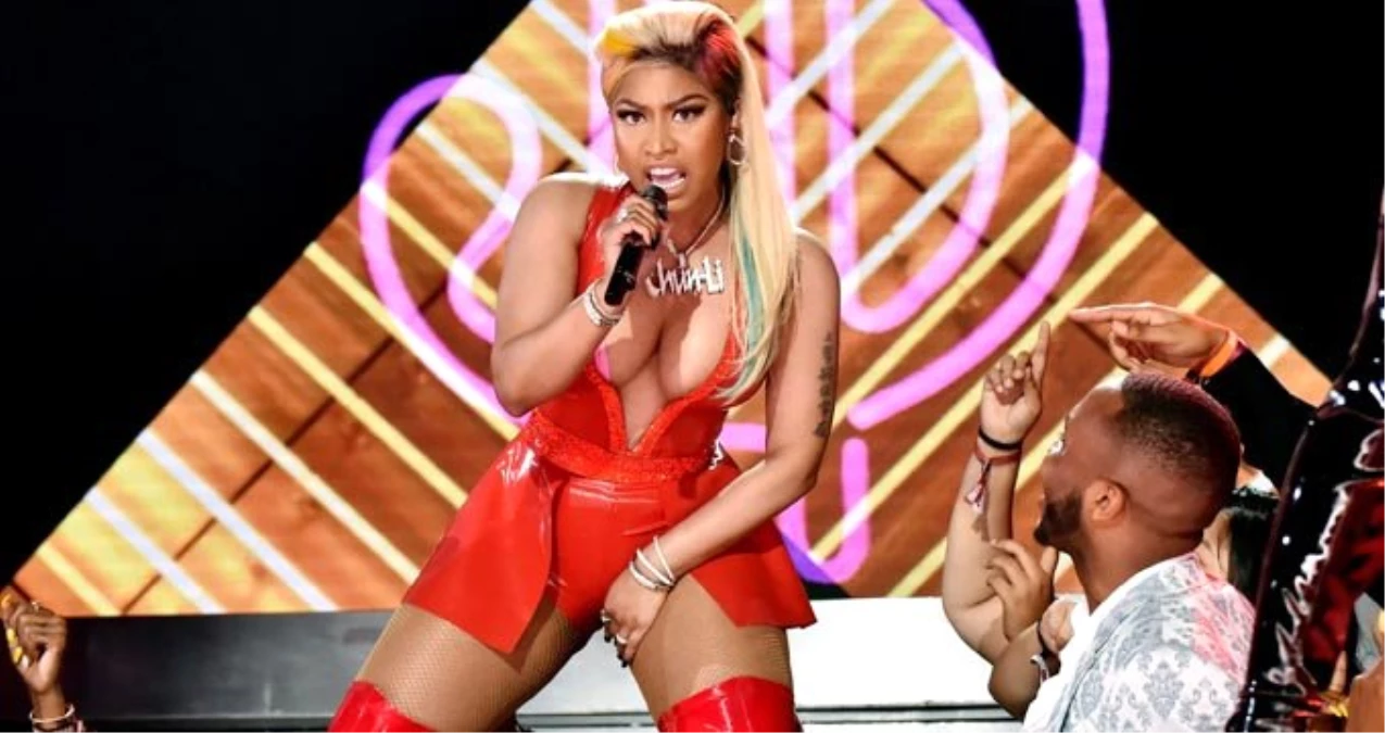 Nicki Minaj\'ın Suudi Arabistan konseri sosyal medyada tartışılıyor