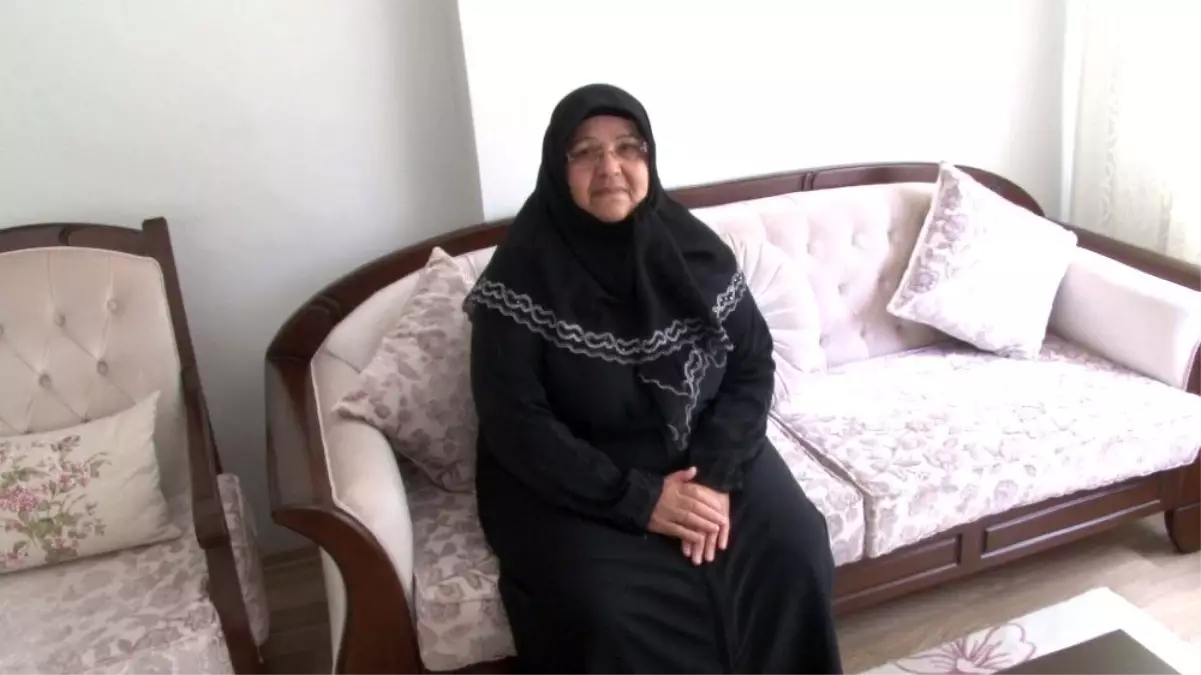 (Özel)Umre için biriktirdiği altınları düştü, bulan kişi cebine indirdi