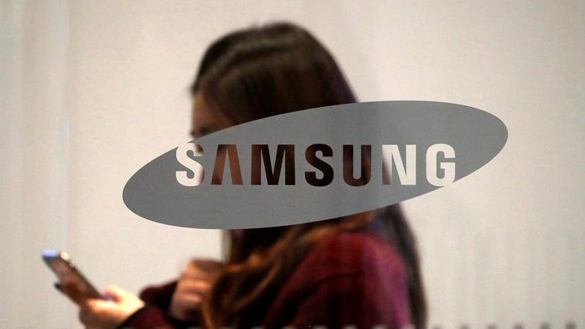 Samsung iki ay önce geri çektiği katlanabilir telefonu Galaxy Fold\'u yeniden piyasaya sürecek