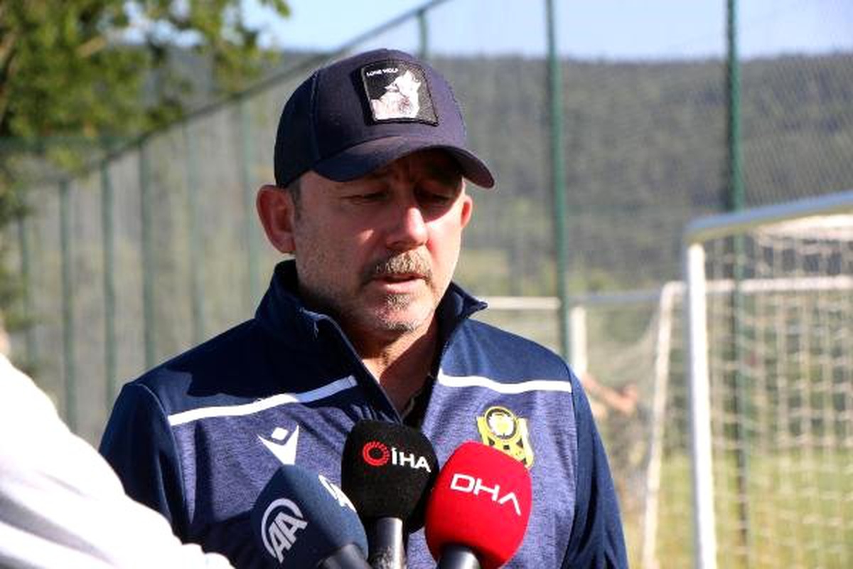Sergen Yalçın: UEFA bizim için yeni bir heyecan olacak