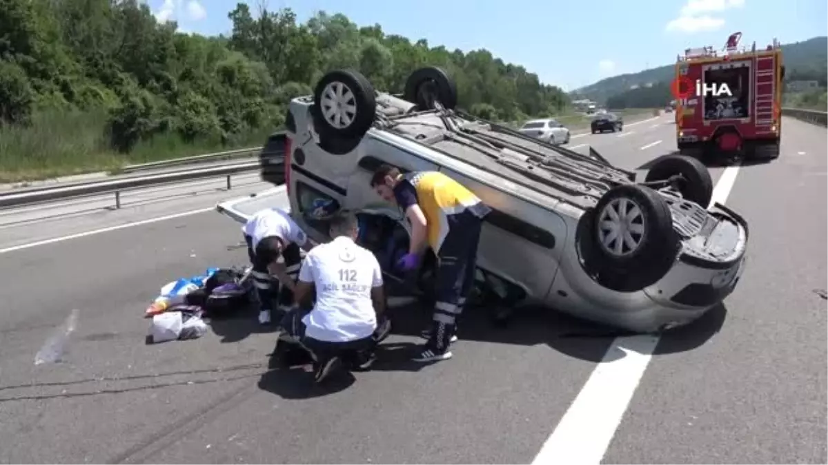 TEM\'de kontrolden çıkan araç takla attı: 1 ölü 3 yaralı