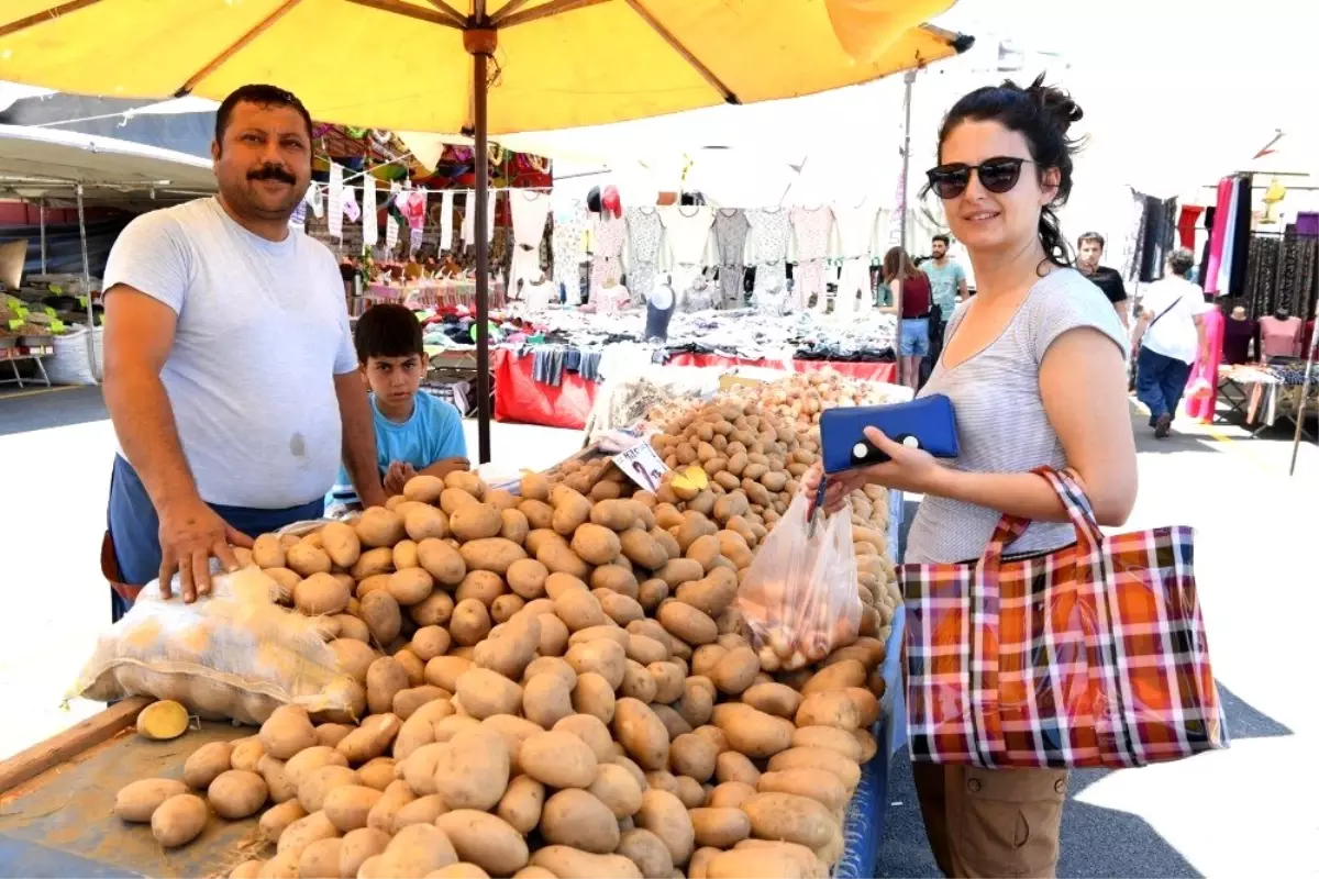 Uncalı Açık Semt Pazarı hizmete girdi