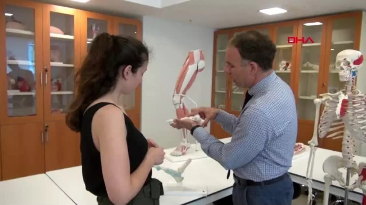 Aileler dikkat: 2 yaşına kadar ayakkabı giydirmeyin