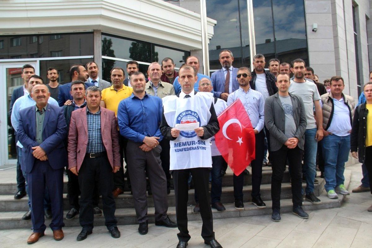 Ardahan\'da Toç-Bir-Sen üyeleri destek istedi
