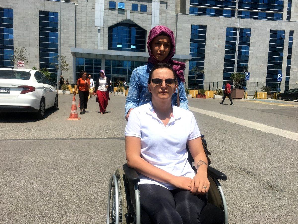 Ataşehir\'de yedinci kattan düşerek engelli kalan kadının davası başladı