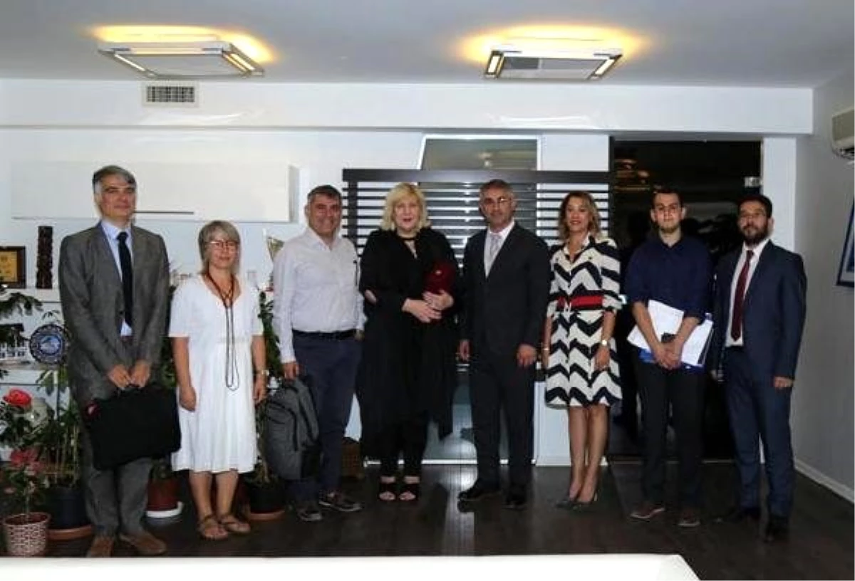 Avrupa Konseyi İnsan Hakları Komiseri, Ankara Barosunu ziyaret etti