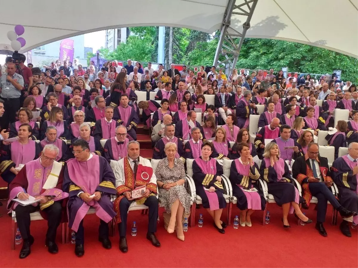 Bozok Üniversitesi Tıp Fakültesi öğrencileri mezun oldu