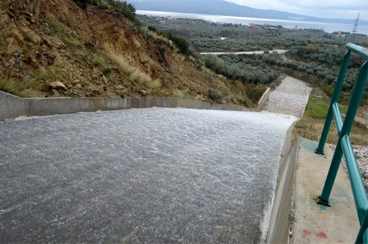 Erdek\'te sulama barajı devreye giriyor