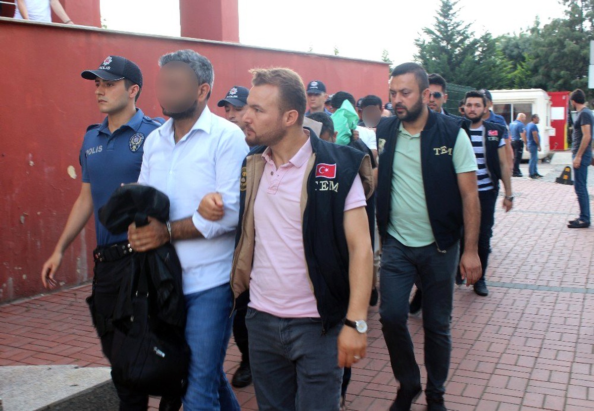 FETÖ\'den gözaltına alınan TÜBİTAK çalışanlarından 1\'i tutuklandı
