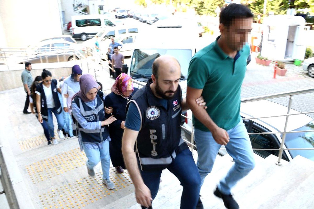 FETÖ operasyonunda 8 şüpheli adli kontrolle serbest