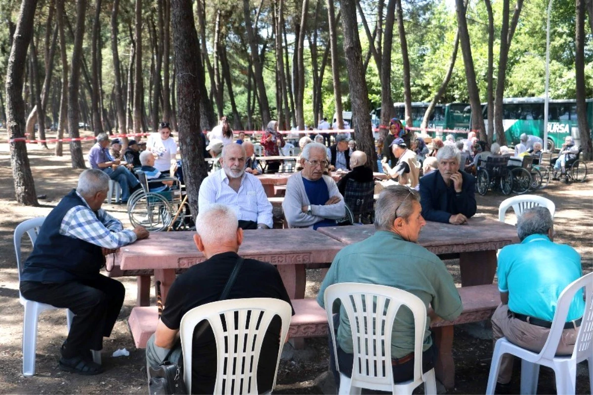 İznik Gölü kıyısında huzur buluşması