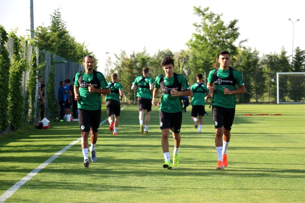 Konyaspor\'da yeni sezon hazırlıkları başladı