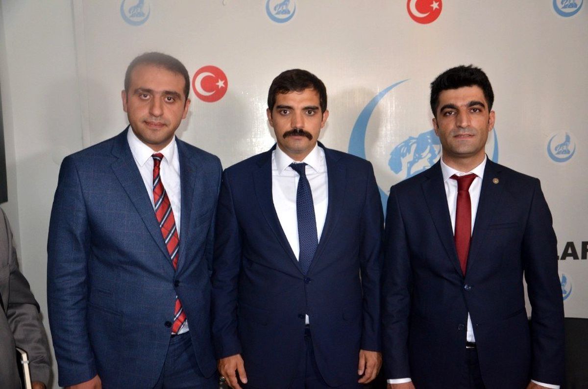 Malatya Ülkü Ocaklarında bayrak değişimi