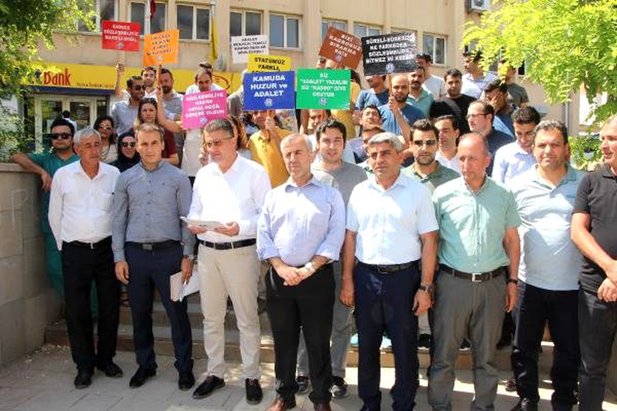 Şırnak\'ta sözleşmeli çalışanlardan TBMM\'ye kadro için mektup