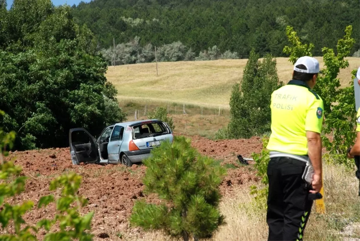 Tokat\'ta takla atan otomobil tarlaya uçtu: 1 yaralı