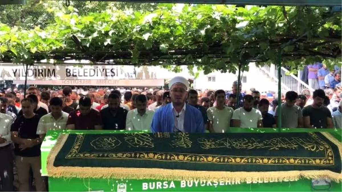 Baba ve 2 kızı, kazada öldü (2)