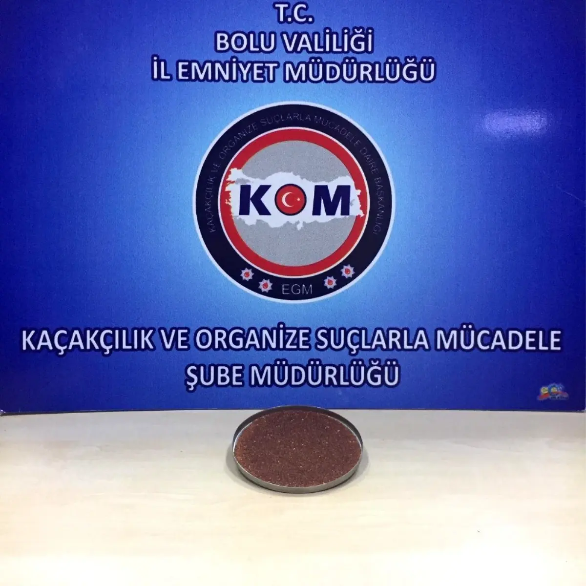 Bolu\'da, 72 milyon dolarlık radyoaktif madde yakalandı