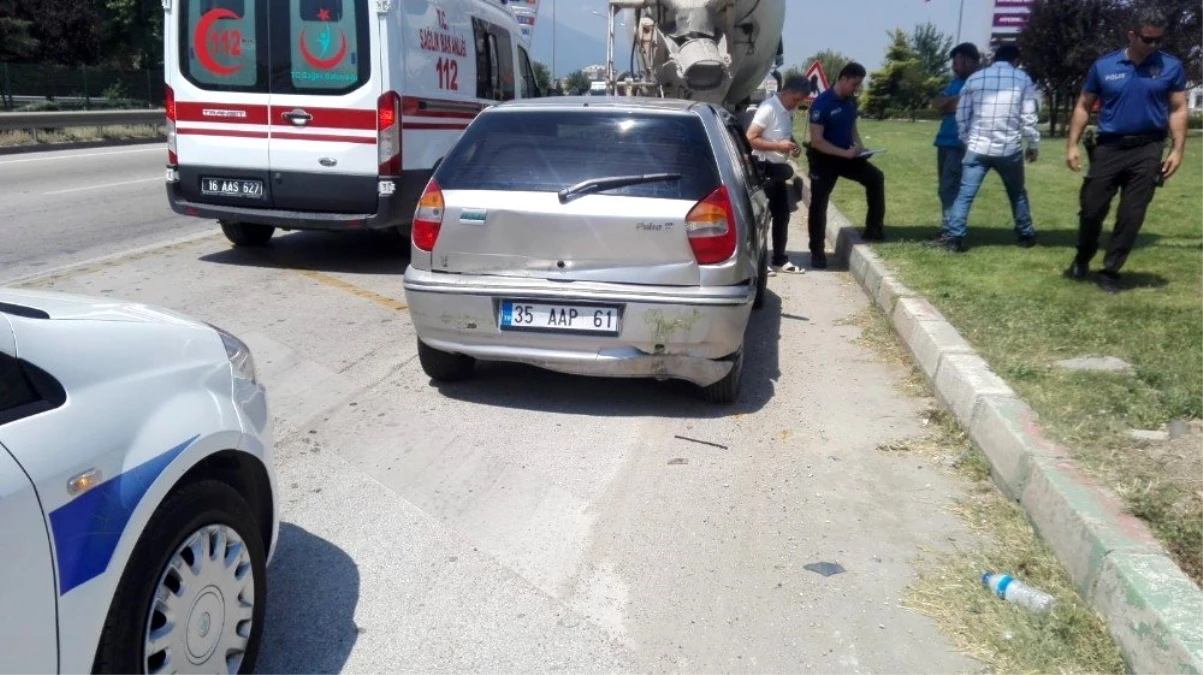 Bursa\'da trafik kazası: 3 yaralı