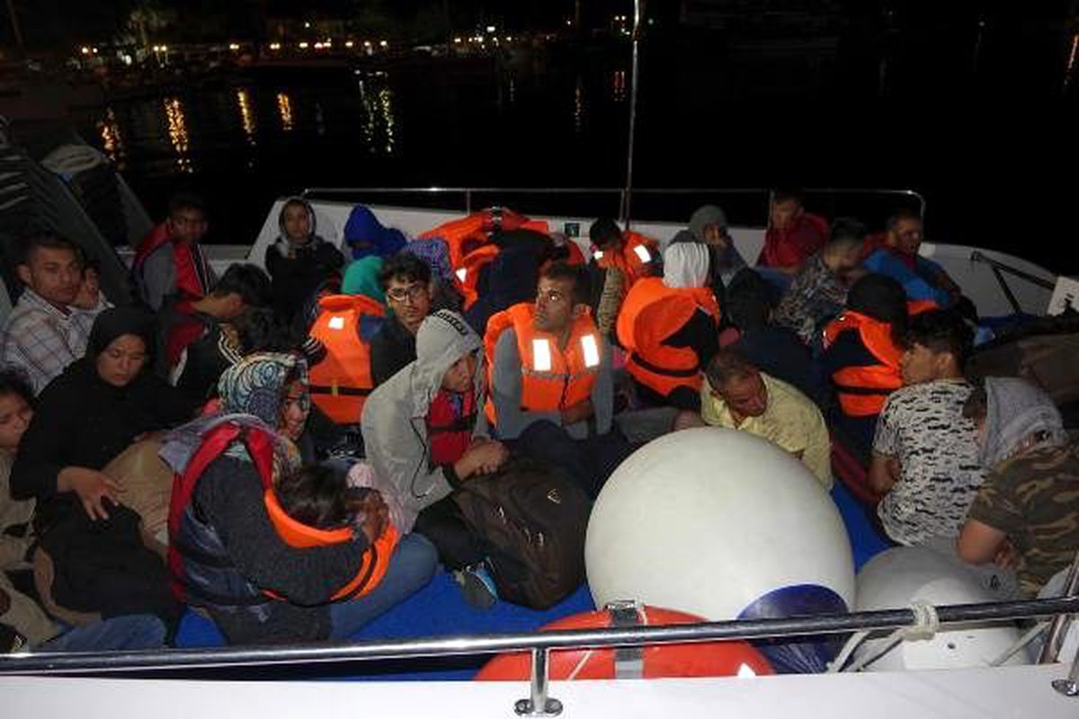 Çanakkale\'de 41 kaçak göçmen yakalandı