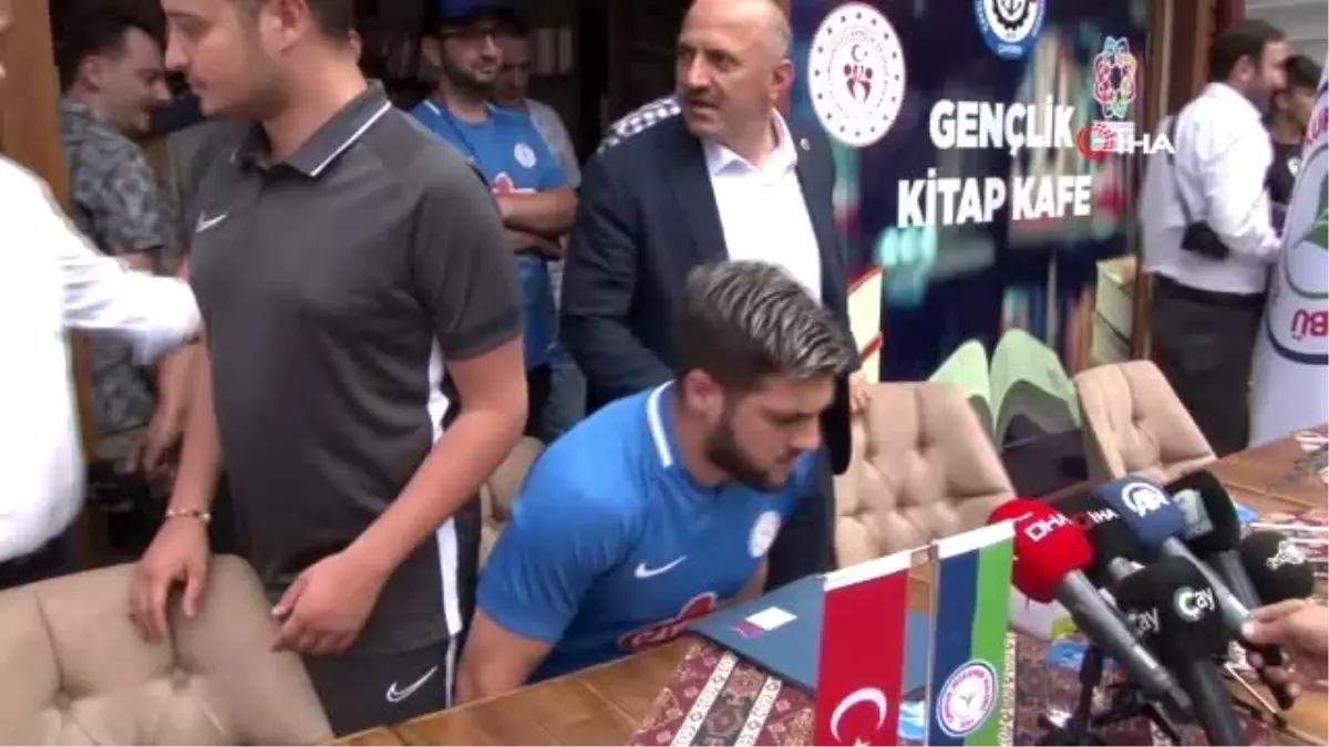 Çaykur Rizespor El Kabir\'i renklerine bağladı