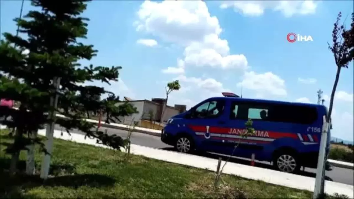 Elektrik akımına kapılan genç ağır yaralandı