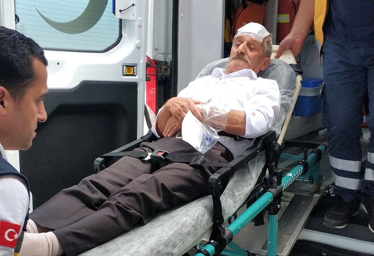 Düğünden dönerken kaza yaptılar: 16 yaralı