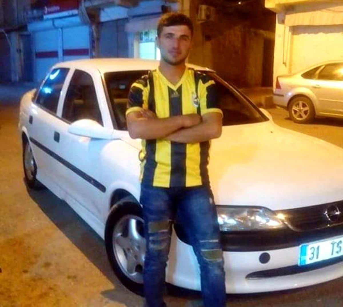Harman makinesine düşen genç hayatını kaybetti