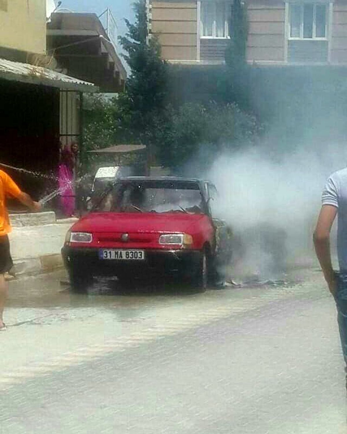Hatay\'da LPG\'li otomobil yangını