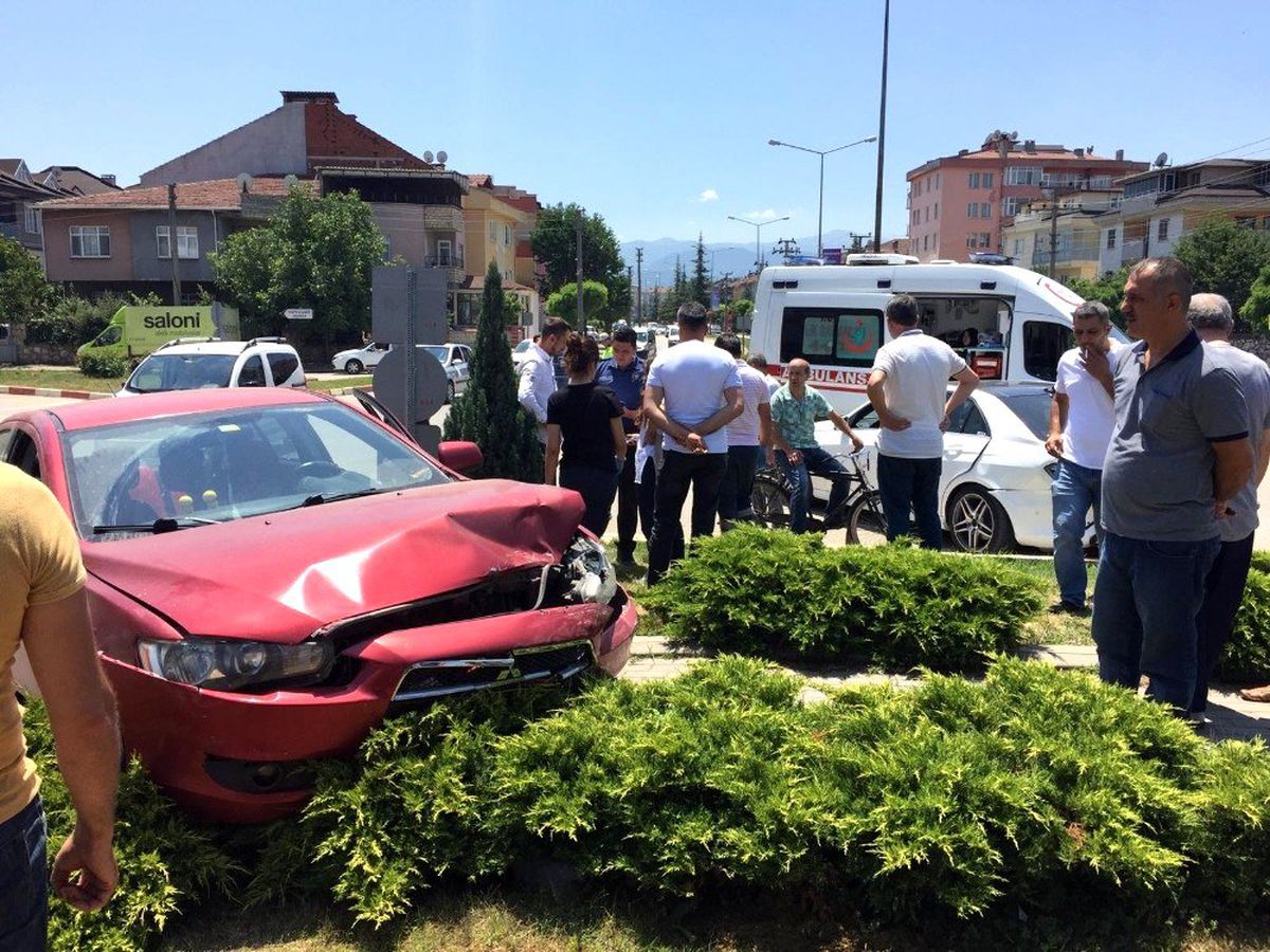 Kavşak aynı kazalar farklı