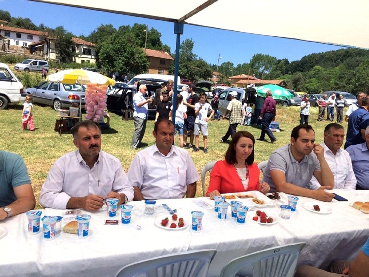 Pazaryeri\'nde geleneksel hayır günleri