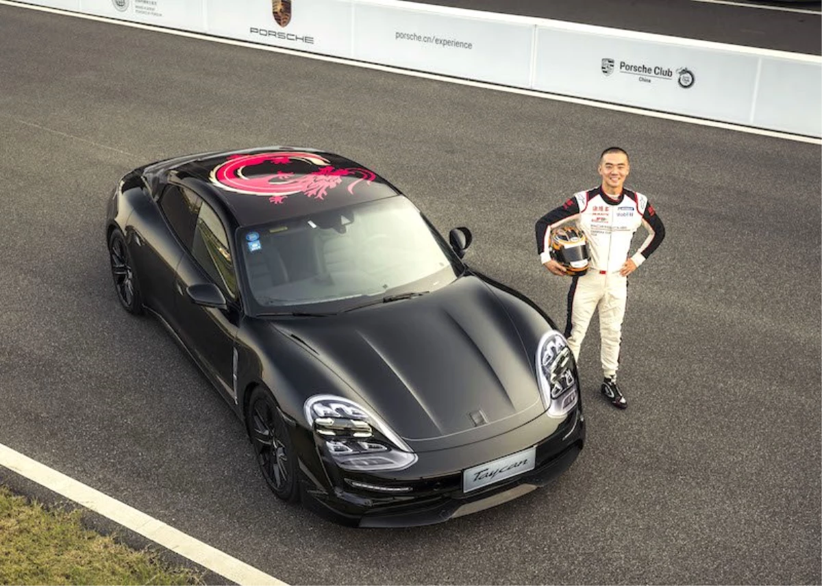 Porsche Taycan Çin\'de ilk kez piste çıktı