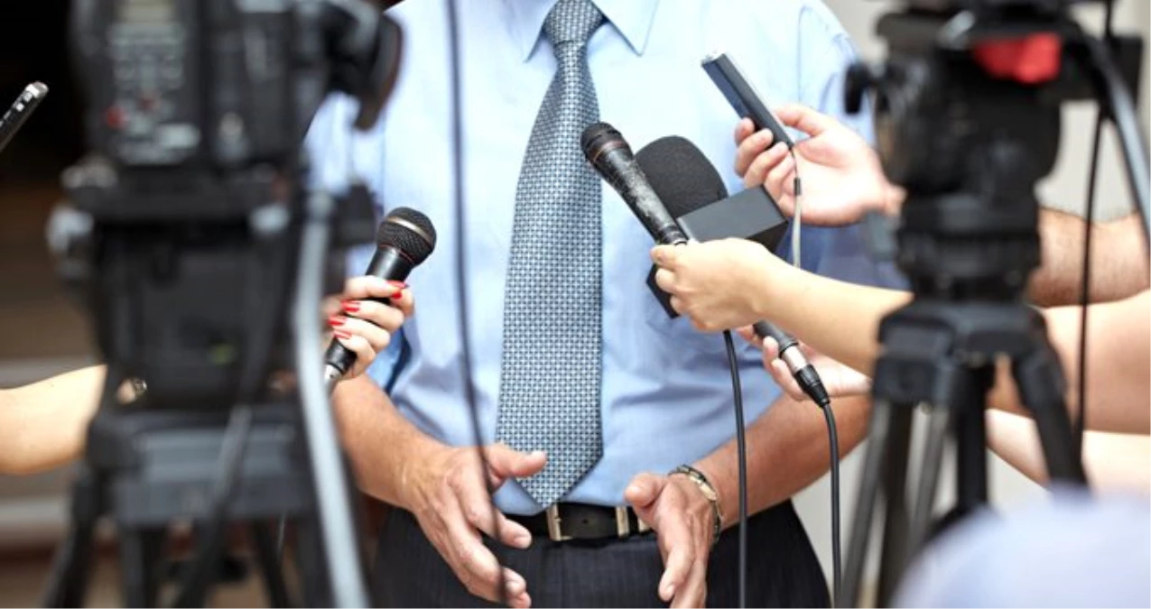 SETA\'nın medya raporuna tepki yağdı: Gazetecileri fişlemekten vazgeçin