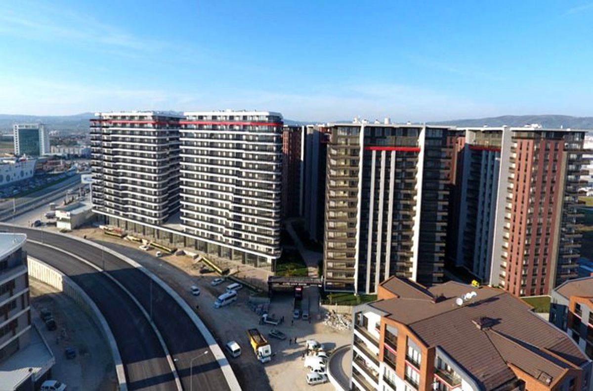 Alpiş Aden House’da daire teslimleri başladı
