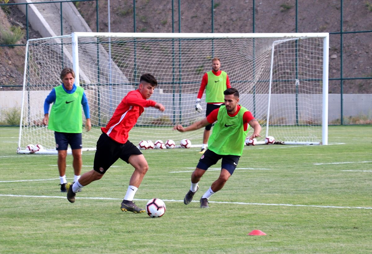 Antalyaspor\'un Erzurum kampı