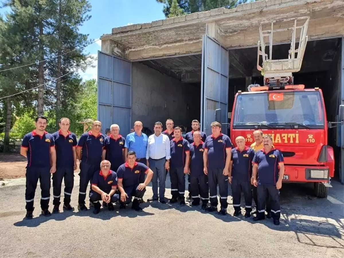 Başkan İskender Yıldırım itfaiyeciler ile bir araya geldi