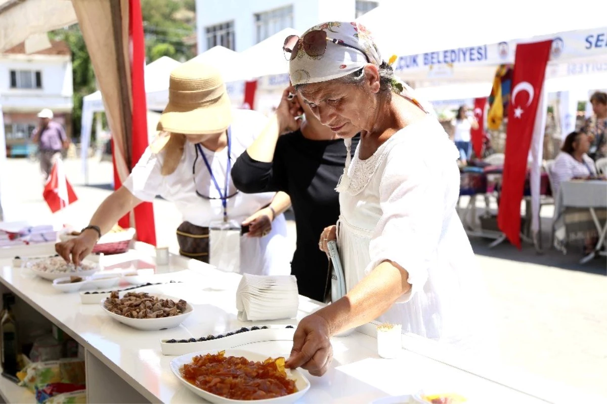 Efeler\'in organik lezzetleri Şen Şeftali Festivalinde