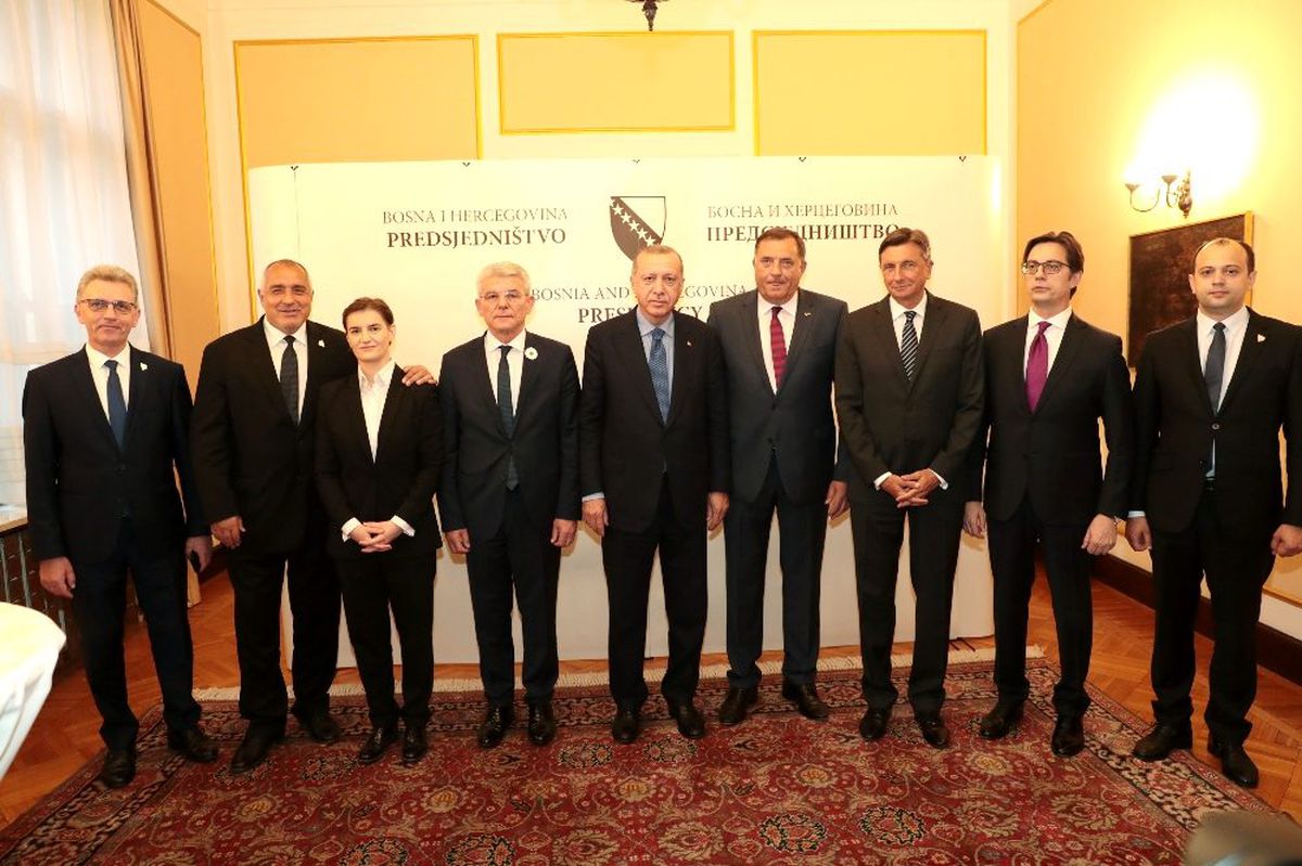 Erdoğan, Bosna Hersek\'te heyet başkanları onuruna verilen yemeğe katıldı