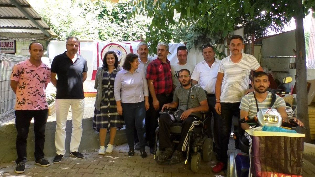 Firma vazgeçti, engellilerin umudu yarım kadı