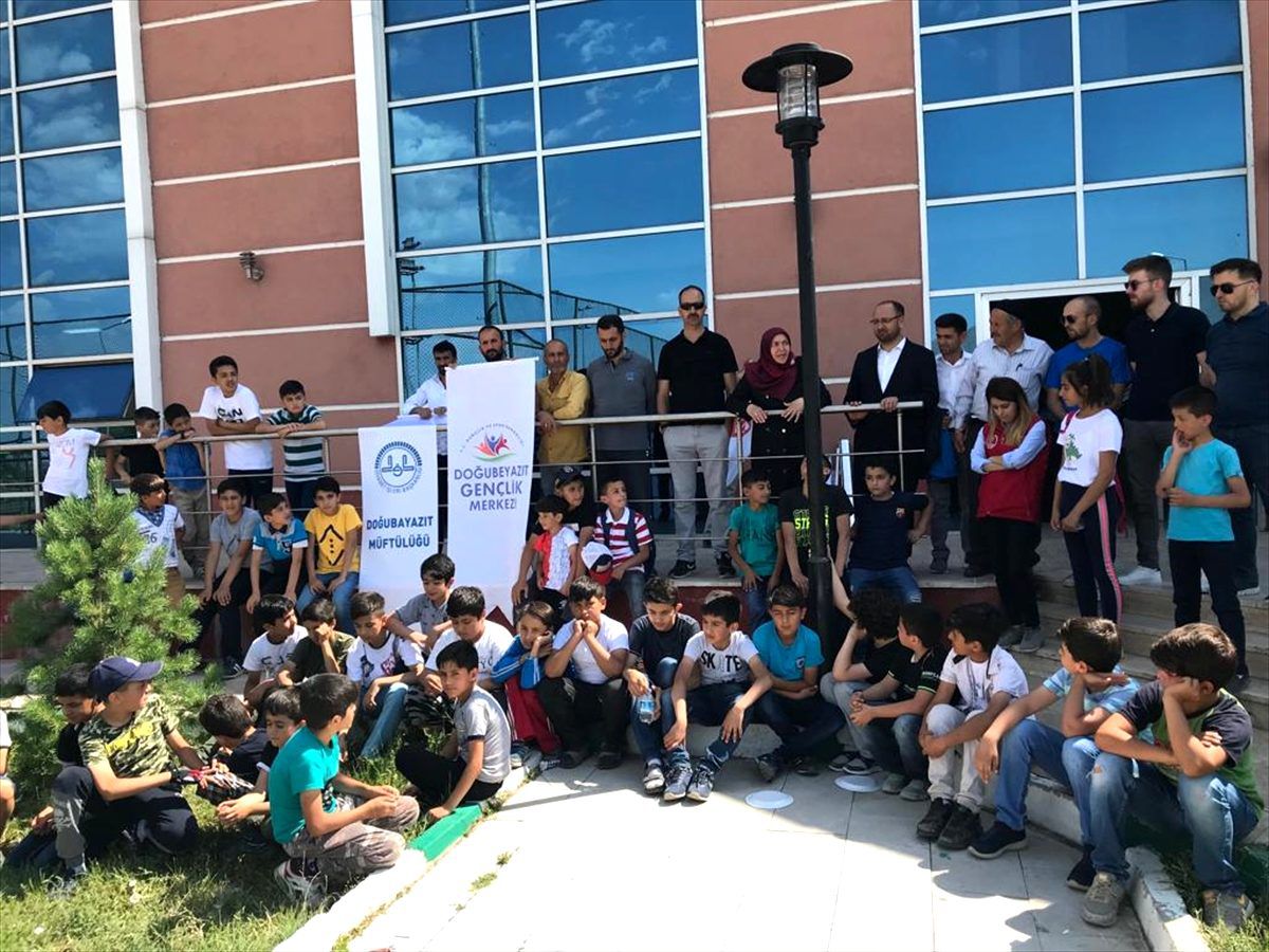Gençler iyiliğe pedal çevirdiler