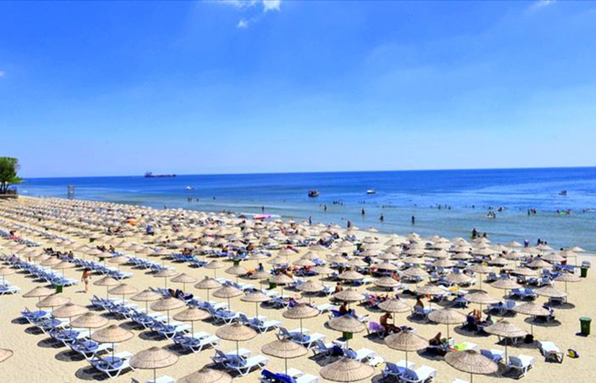 İstanbullular İBB plajlarına akın etti