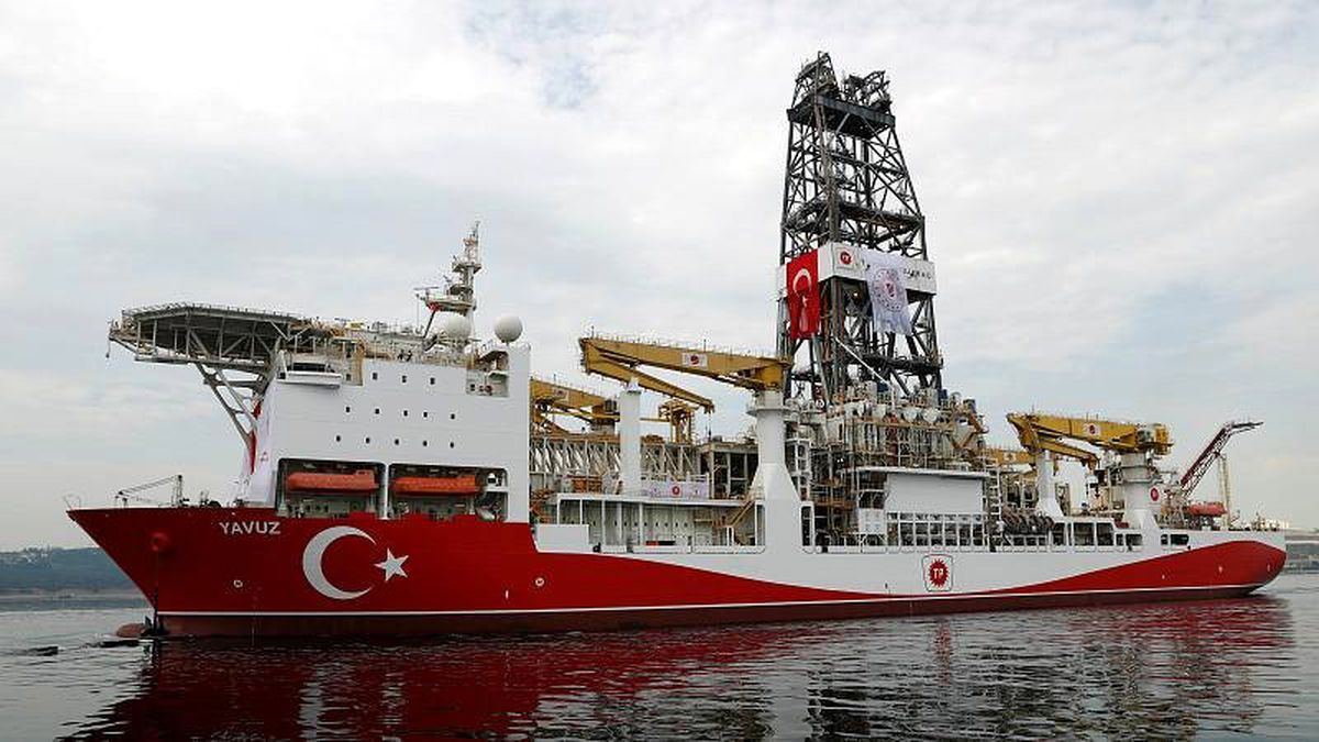 Kıbrıs\'a ulaşan Yavuz sondaj gemisi hakkında Güney Kıbrıs\'tan tepki: Egemenliğimiz ihlal ediliyor