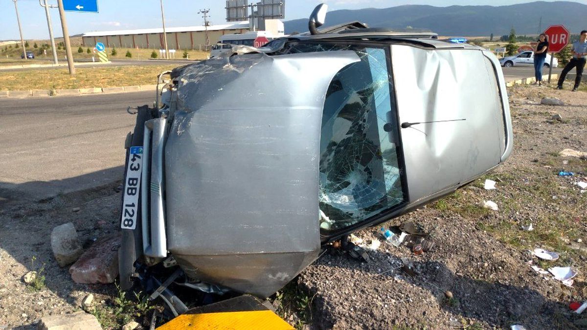 Kütahya\'da trafik kazası: 4 yaralı
