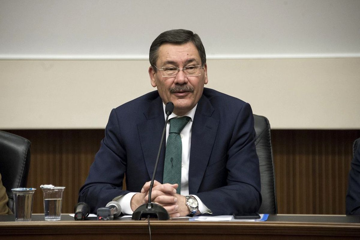 Melih Gökçek: "Ankara dağ başı, Mansur Yavaş\'ın A takımı iş başında"