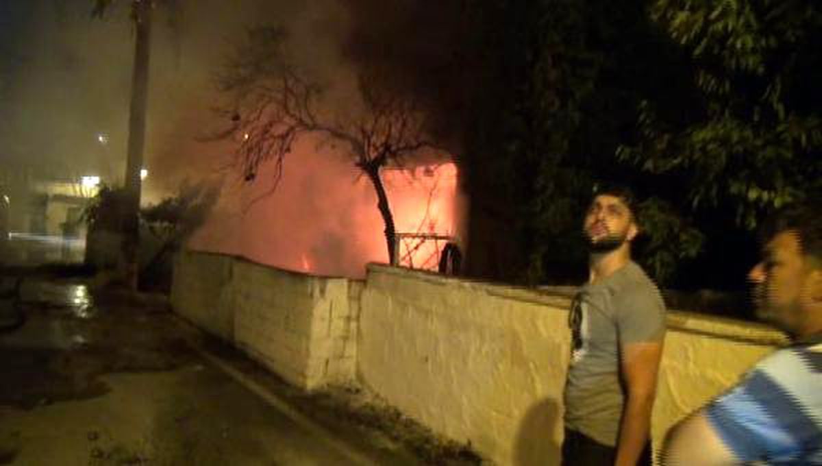 Reyhanlı\'da, derneğe ait boya kutularının bulunduğu depoda patlama : 7 yaralı (2)- Yeniden