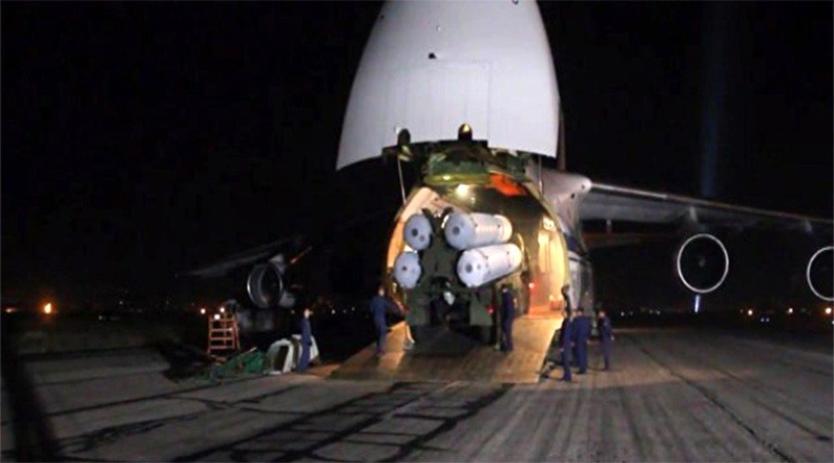 S-400 parçalarının Türkiye\'ye gönderildiği iddia edildi