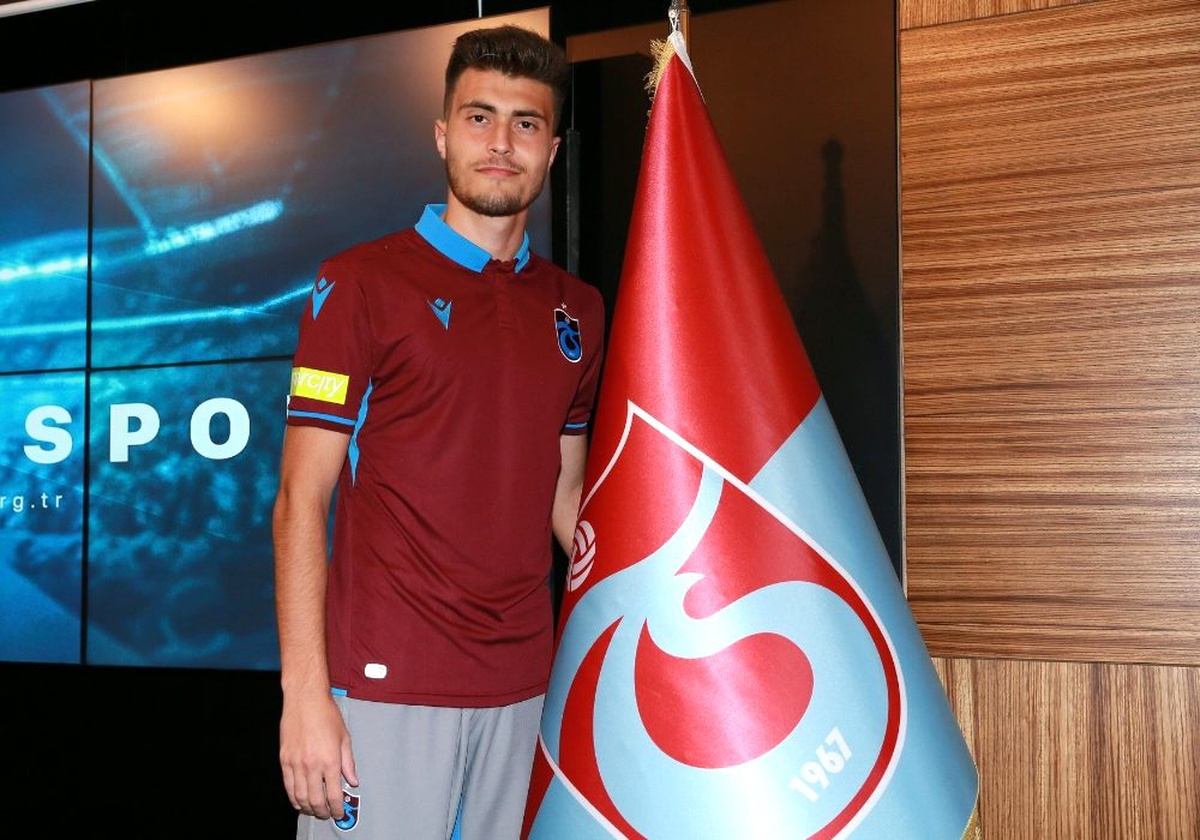 Trabzonspor\'da Donis Avdijaj ve Ahmet Baha Bilgin ile sözleşme imzalandı