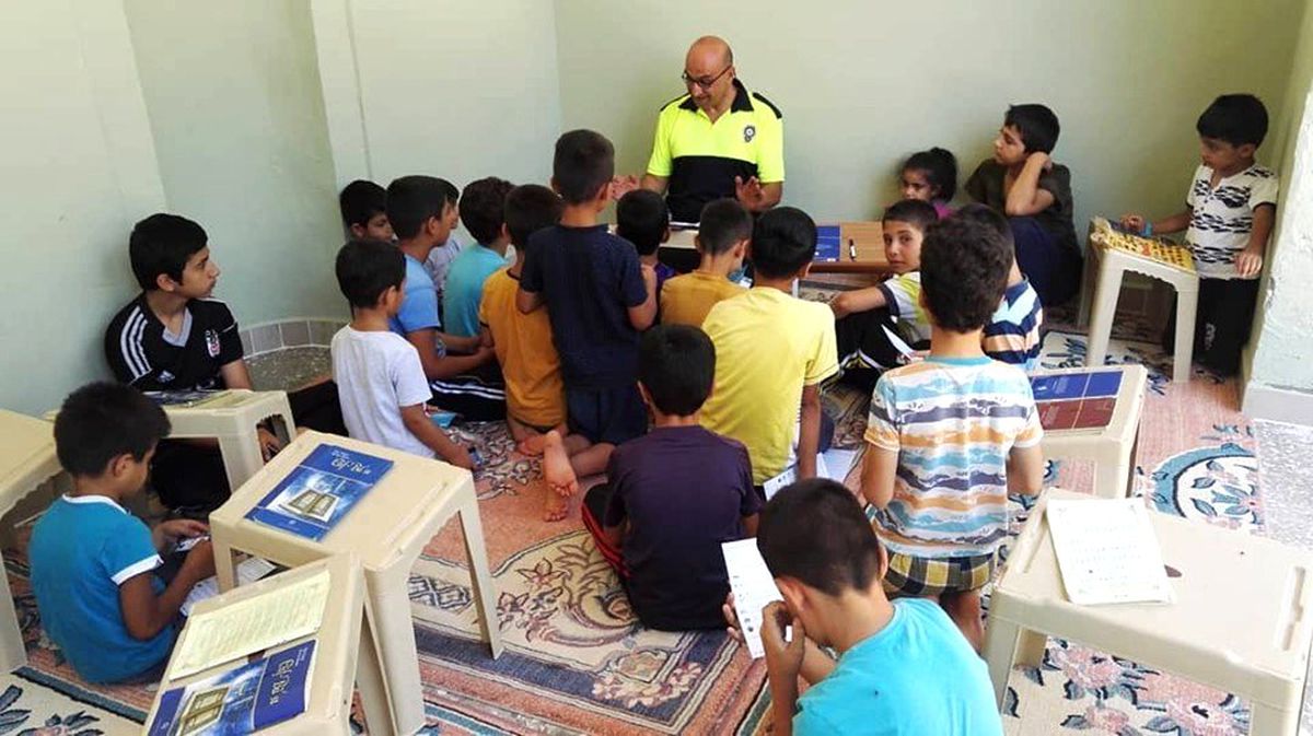 Trafik dedektifi eğitimleri devam ediyor