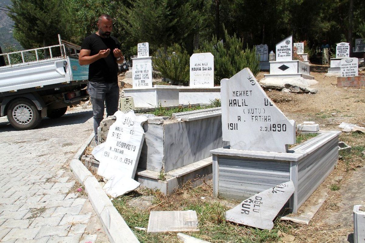 Alanya\'da aile mezarlığı parçalandı